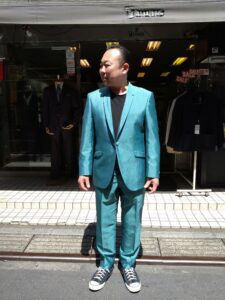 ハーモニカ奏者のKOTEZ様のNEWコンポラスーツ
